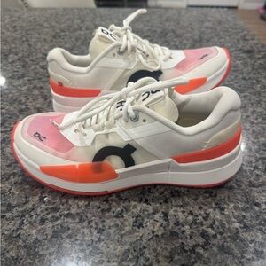 On Running Women's orange and White Sneakers size 7